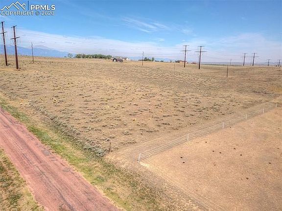 4th image of 10810 Thunderhead Dr