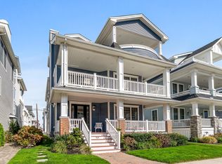 909 4th St, Ocean City, NJ 08226