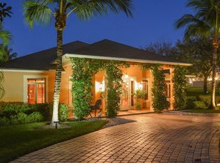 9707 SE Sharon St, Hobe Sound, FL 33455