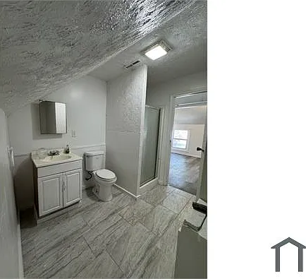 3064 Seymour Ave #UP — Photo 8