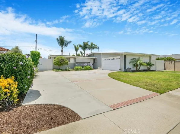 9416 La Luna Ave, Fountain Valley, CA 92708