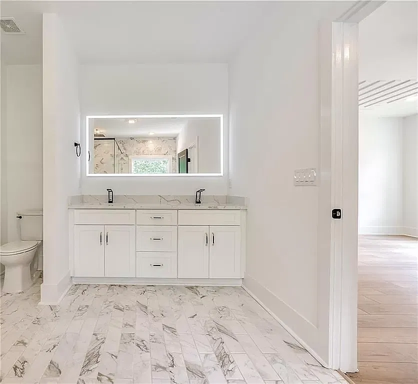 4 bed, 2900 sqft, $3,600 — Photo 4