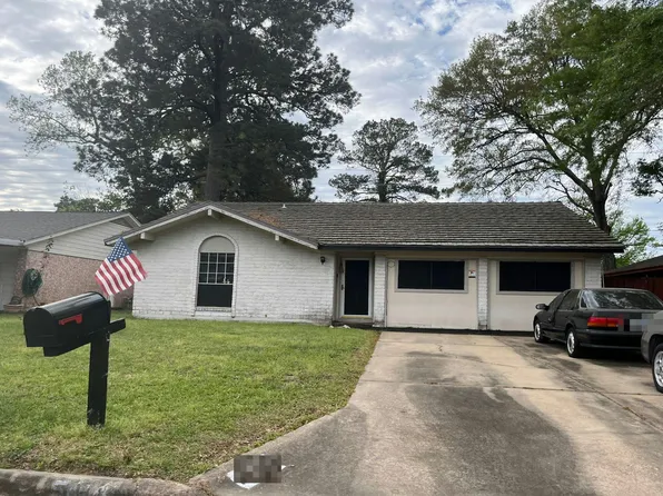 5018 Toho Dr, Houston, TX 77032