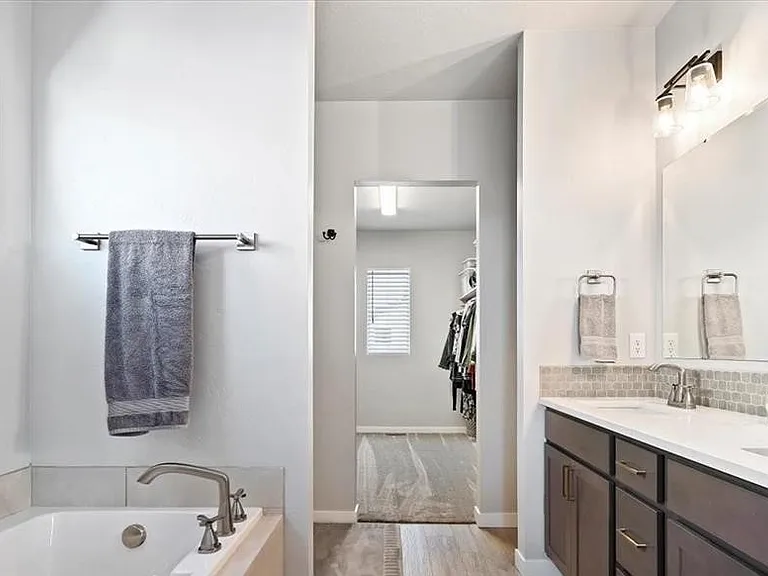 6915 S Sunfish Way — Photo 14