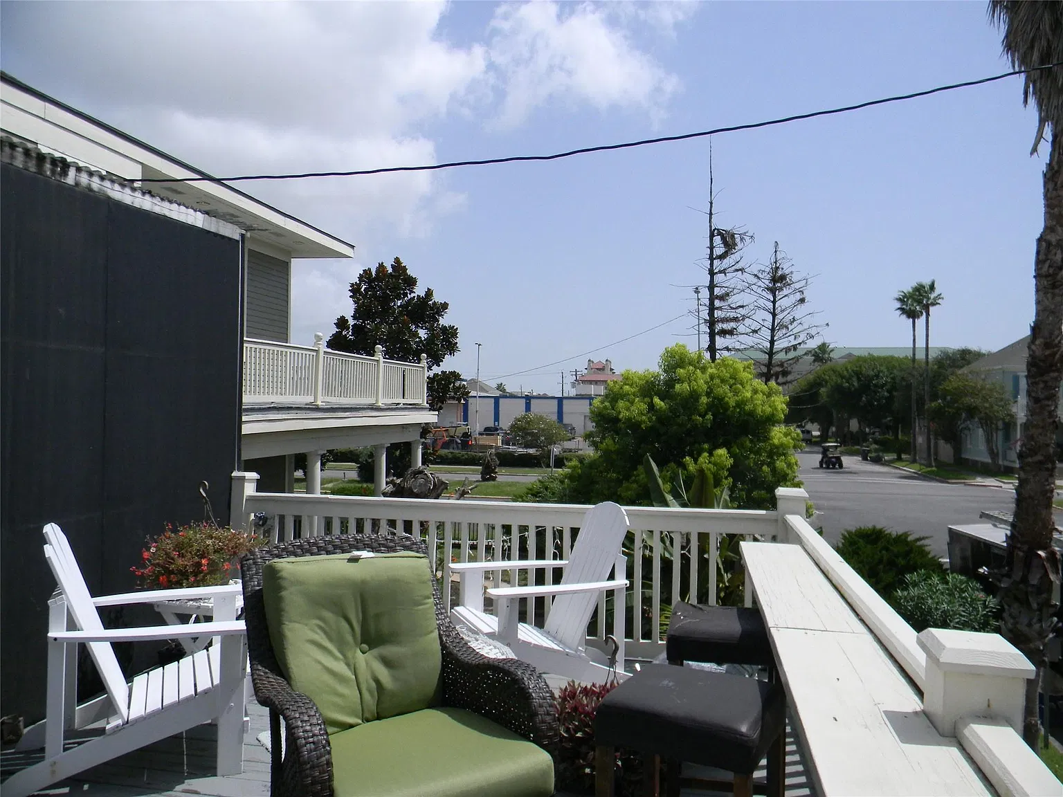 2 bed, 2.0 bath, 777 sqft, $1,275 — Photo 4