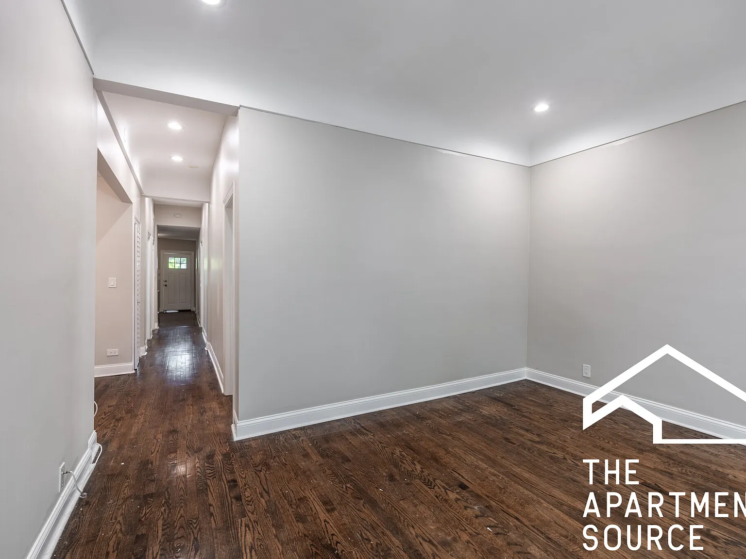3 bed, 1100 sqft, $3,450 — Photo 4