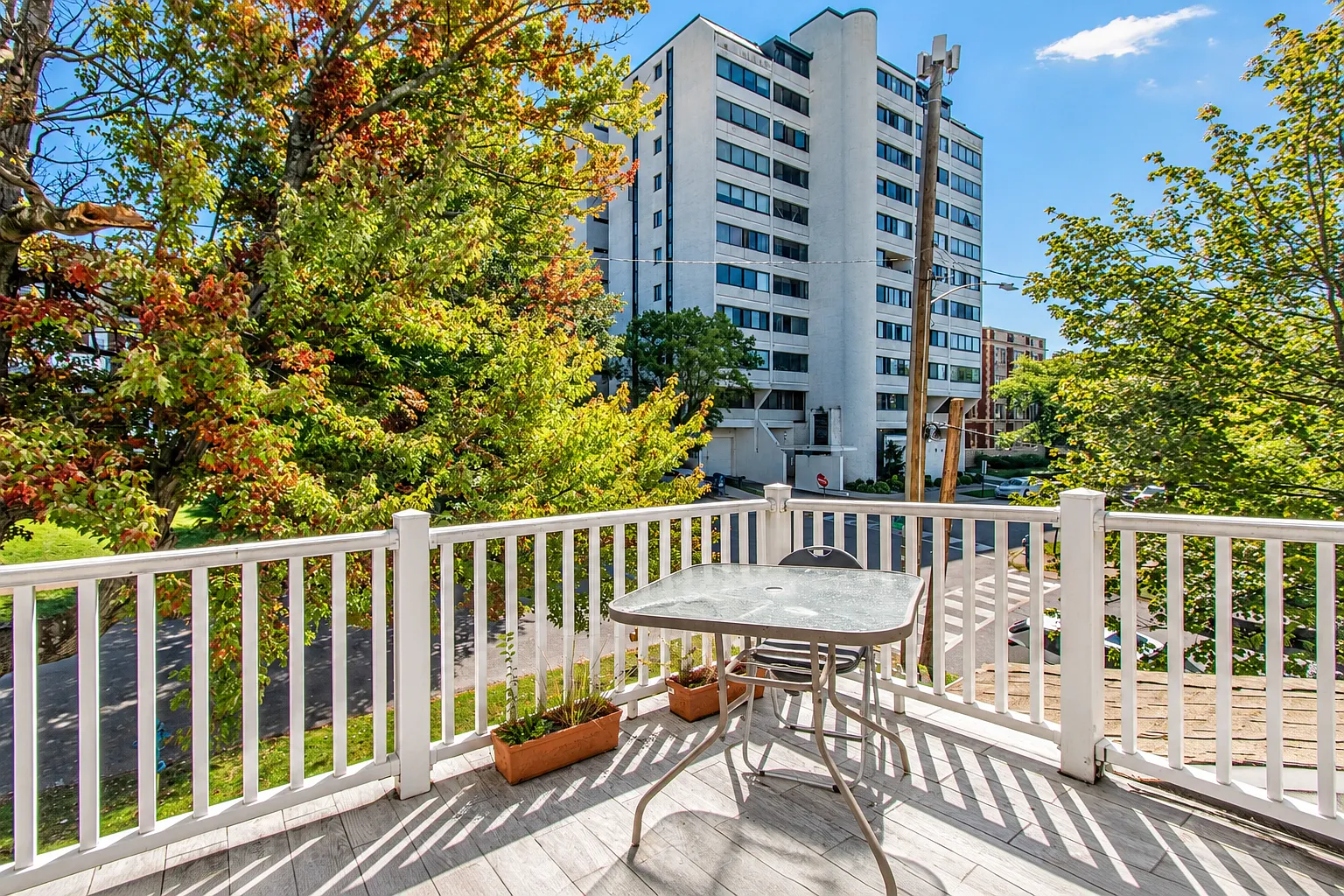 2 bed, 1100 sqft, $1,450 — Photo 3