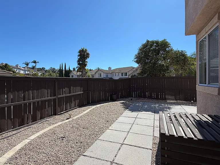 4725 Driftwood Way — Photo 36