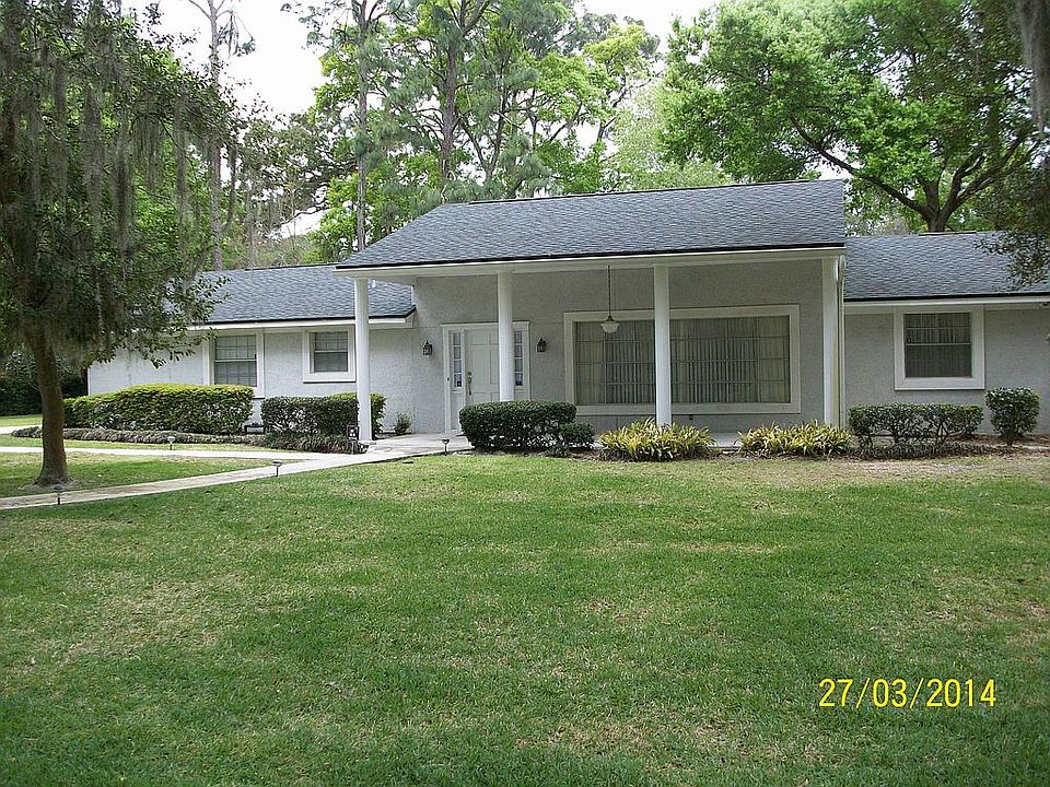 2nd image of 3015 Indian Hill Dr