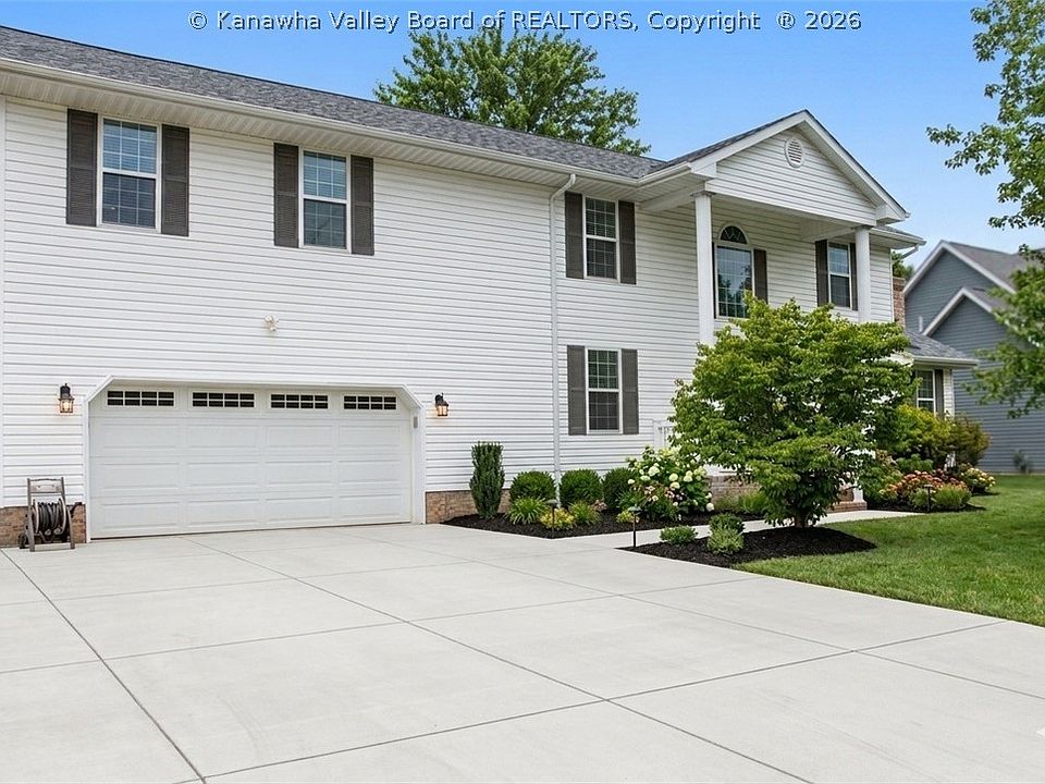 1st image of 1042 Marina Dr