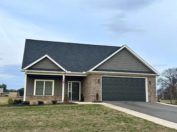 5570 New Pleasant Way, Salem, VA 24153