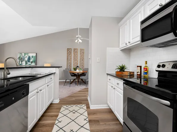 The Retreat at Seven Bridges