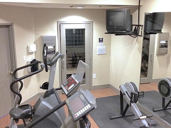 2nd image of 201 Harrison St APT 610