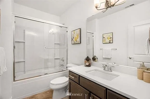825 224th Ave NE — Photo 10