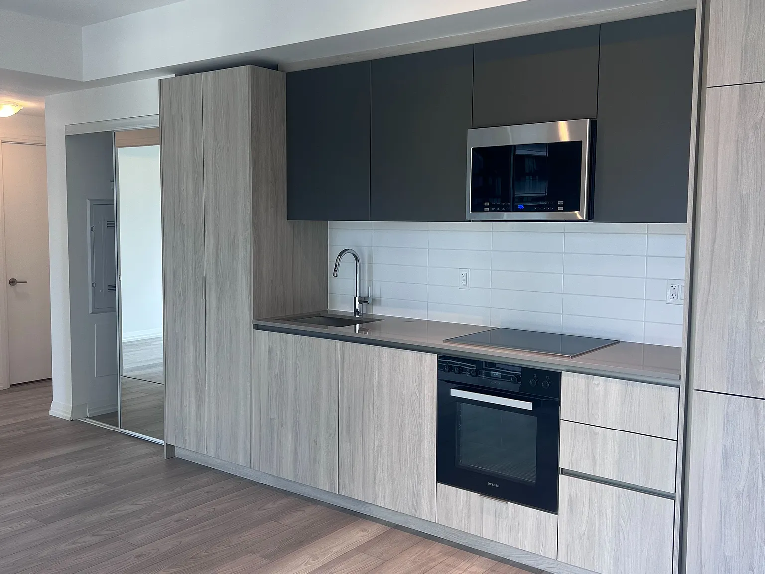 2 bed, $3,300 — Photo 2