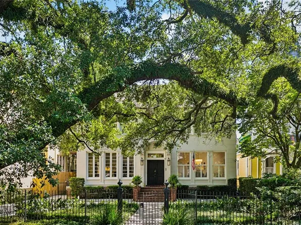 7022 Saint Charles Ave, New Orleans, LA 70118