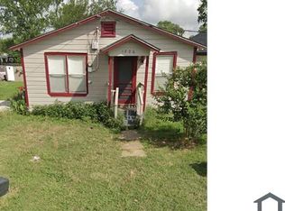 1206 Henderson St, Bryan, TX 77803