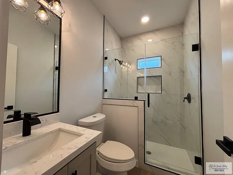 3002 Eliseo Villarreal Ave — Photo 14