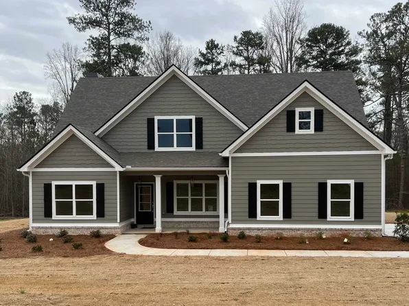 60 Lake Point Dr, Williamson, GA 30292