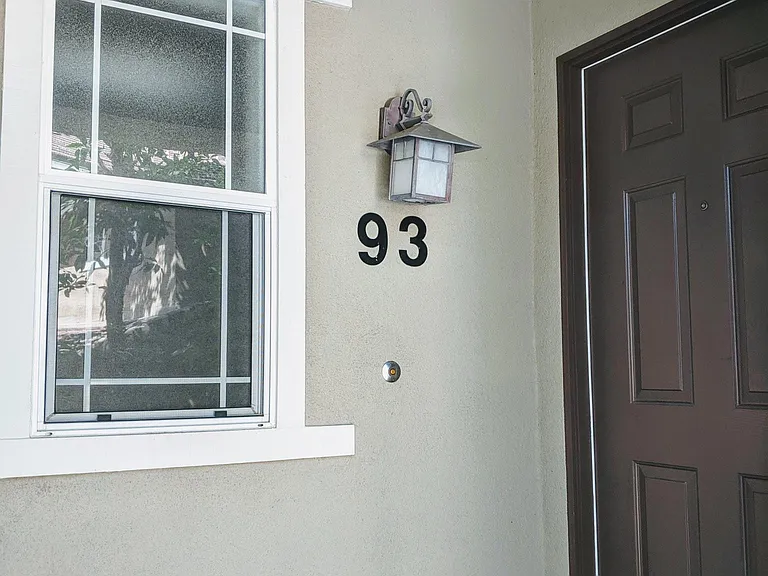 93 Chadron Cir — Photo 2