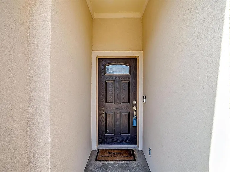 1313 Summerset Ln — Photo 7
