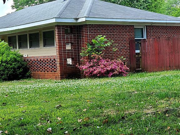 2nd image of 2100 Norris Rd NW