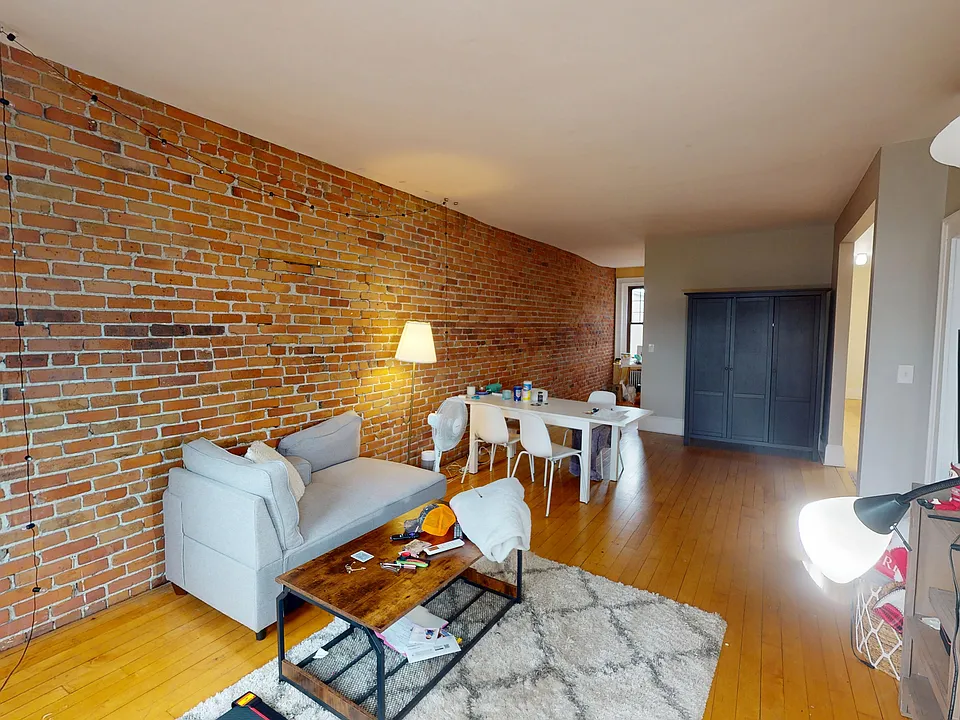 1169 Commonwealth Ave #3