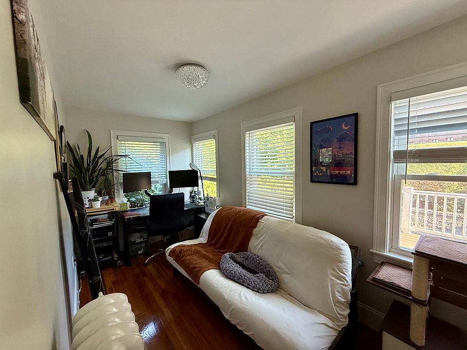 Flex Room / Gym / Home Office