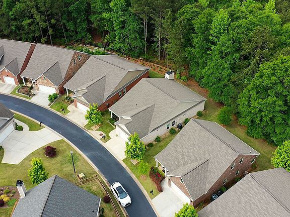 3rd image of 9120 Leverett Cir