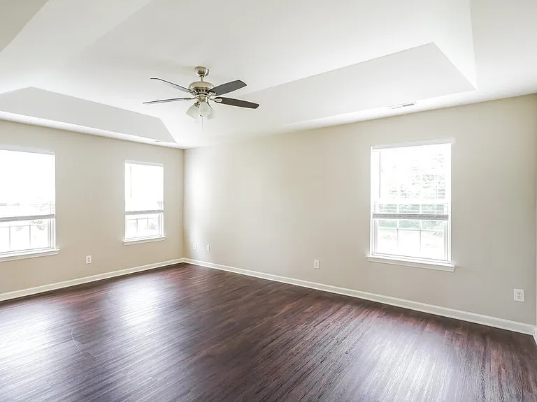 1514 Winter Ct — Photo 11