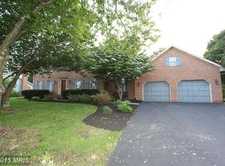 7028 Summerfield Dr, Frederick, MD 21702
