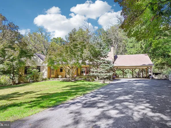 3 Moredon Rd, Huntingdon Valley, PA 19006