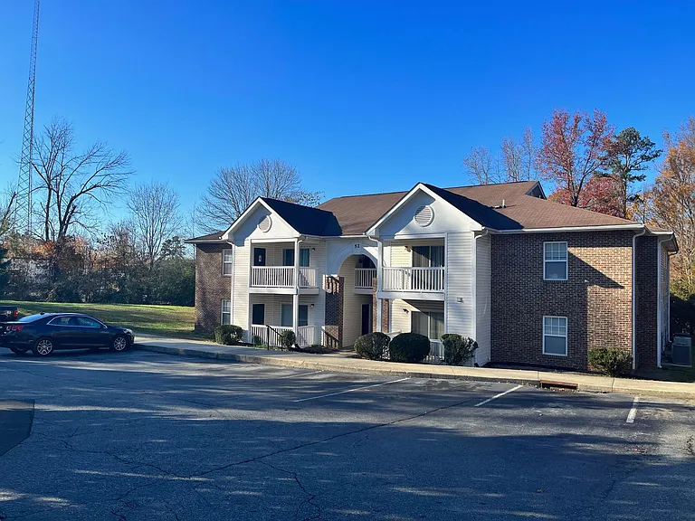 Barden Ridge Apartments — Photo 19