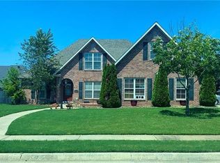 1690 Colonel Bartow Dr, Prairie Grove, AR 72753