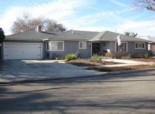 6137 N 9th St, Fresno, CA