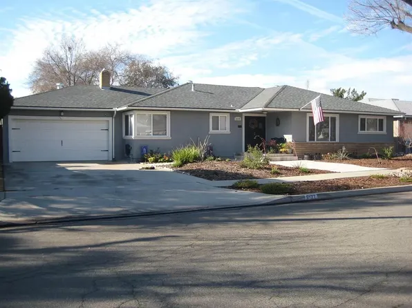 6137 N 9th St, Fresno, CA 93710
