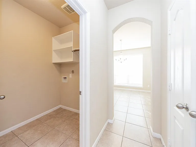 6202 Eden Prairie Dr — Photo 14