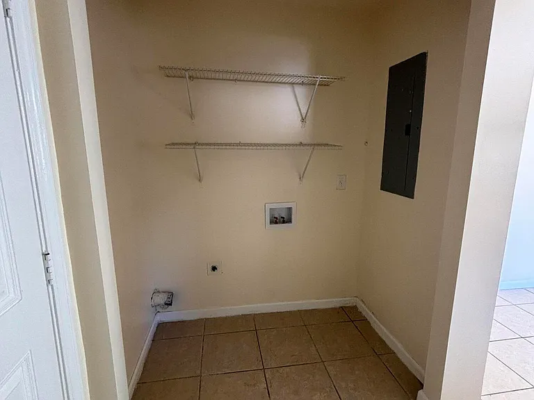 754 Sherman Ave #A — Photo 5