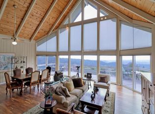 255 Rancho Prieta Rd, Los Gatos, CA 95033