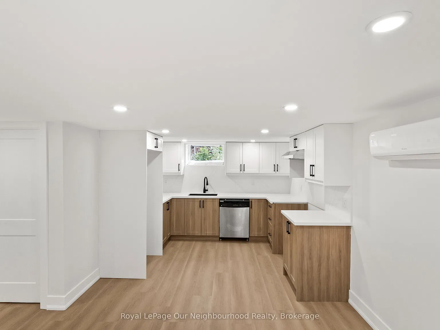 2 bed, $1,950 — Photo 4