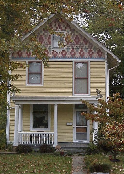 1st image of 747 Froome Ave