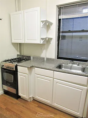 Rented by City Connections Realty | media 21