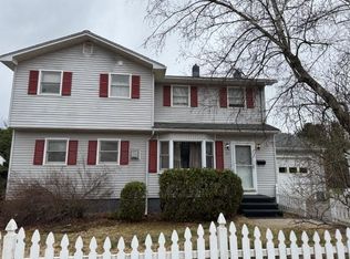 49 Kirby Rd, South Burlington, VT 05403