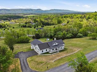 33 Kibo Ct, Maurertown, VA 22644