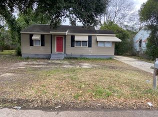 107 Meadowdale Dr, Warner Robins, GA 31088