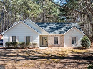 84 Riverside Ct, Sharpsburg, GA 30277