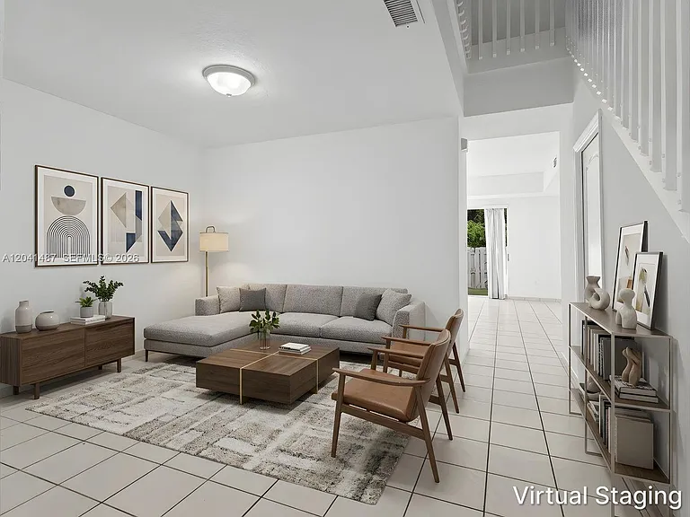 10966 NW 43rd Ter #10966 — Photo 3