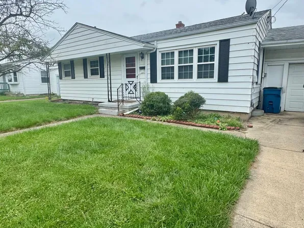 2213 Karl Ann Dr, Sandusky, OH 44870