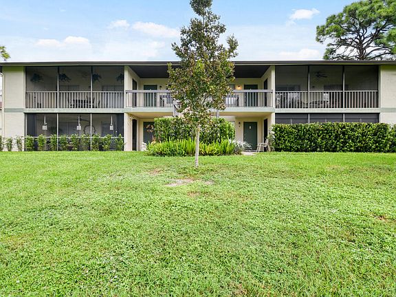 4th image of 6485 Chasewood Drive #H