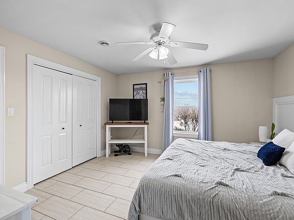 5th image of 118 Schoolhouse Ln Unit 36